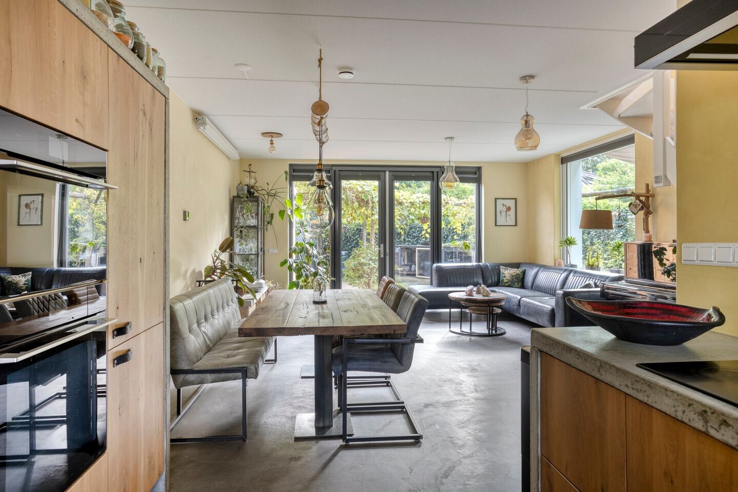 Hoekwoning te koop: Bethesdahof 2, Laag-Soeren