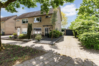 Bachstraat 131
