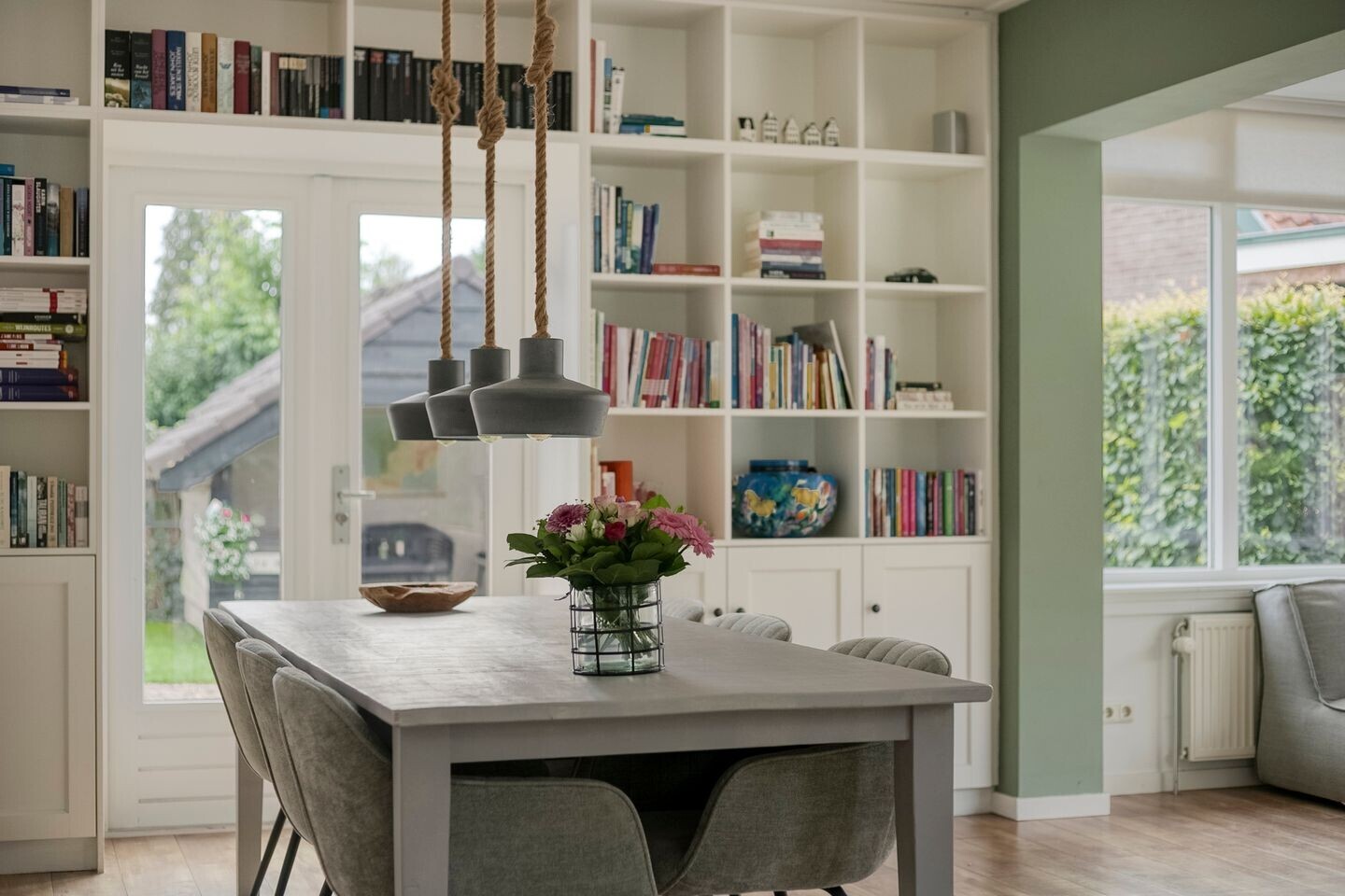 Twee-onder-één-kap te koop: Veldweg 6, Eerbeek