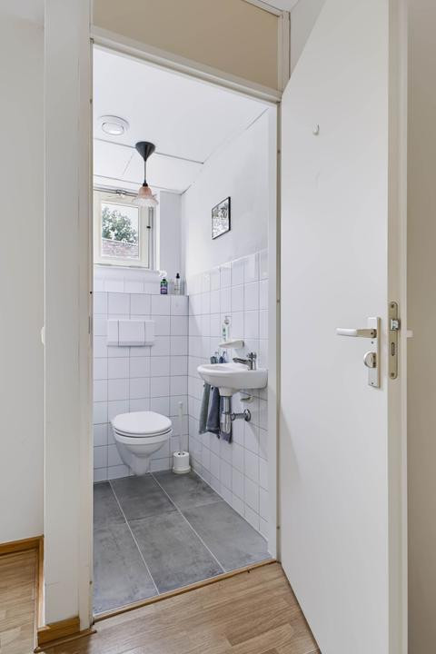 Tussenwoning te koop: Wethouder Sandersstraat 4, Eerbeek