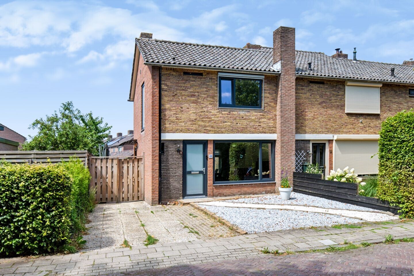 Hoekwoning te koop: Kloosterstraat 14, Eerbeek