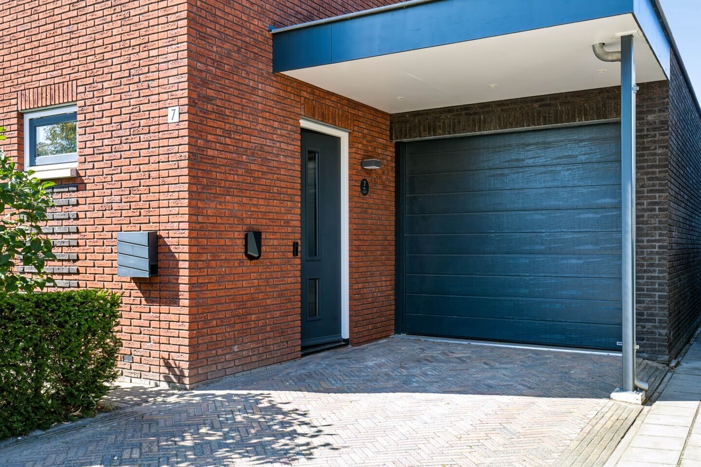 Hoekwoning te koop: Wheemekamp 7, Hall