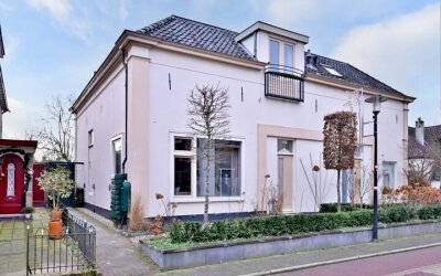 Ambachtstraat 11