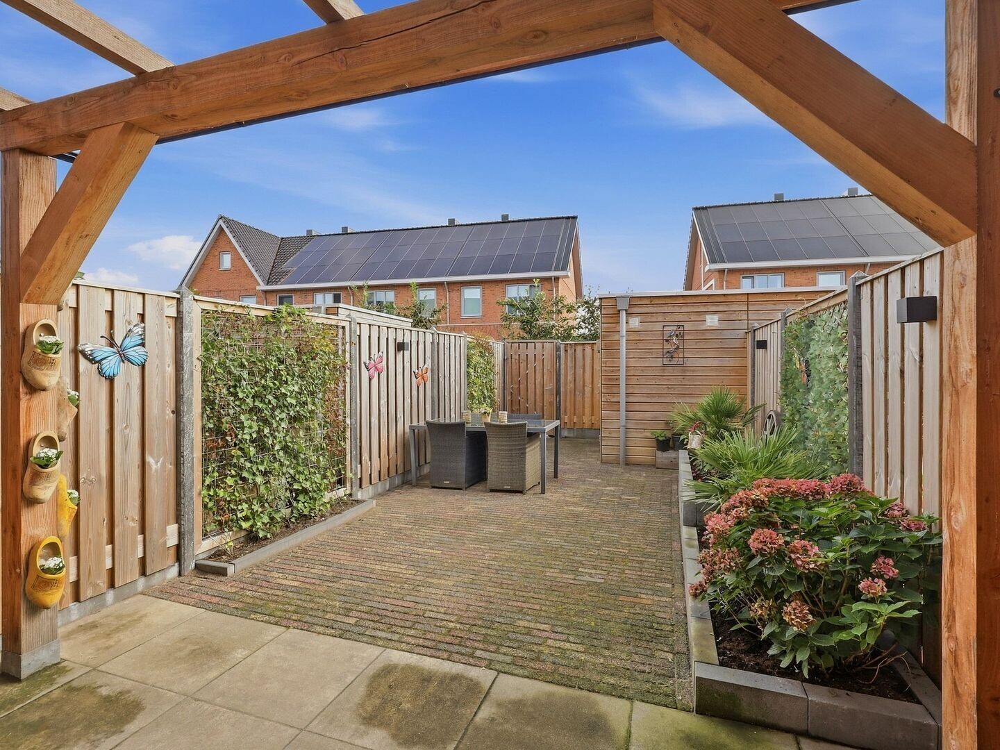 Tussenwoning te koop: Zwanenbloem 10, Brummen