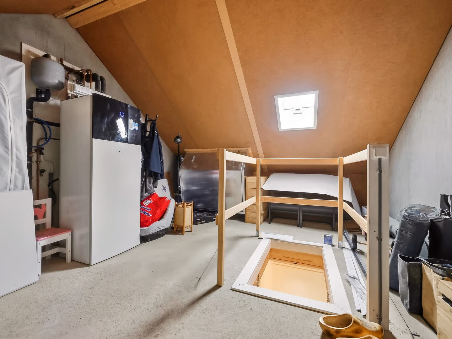 Tussenwoning te koop: Zwanenbloem 10, Brummen