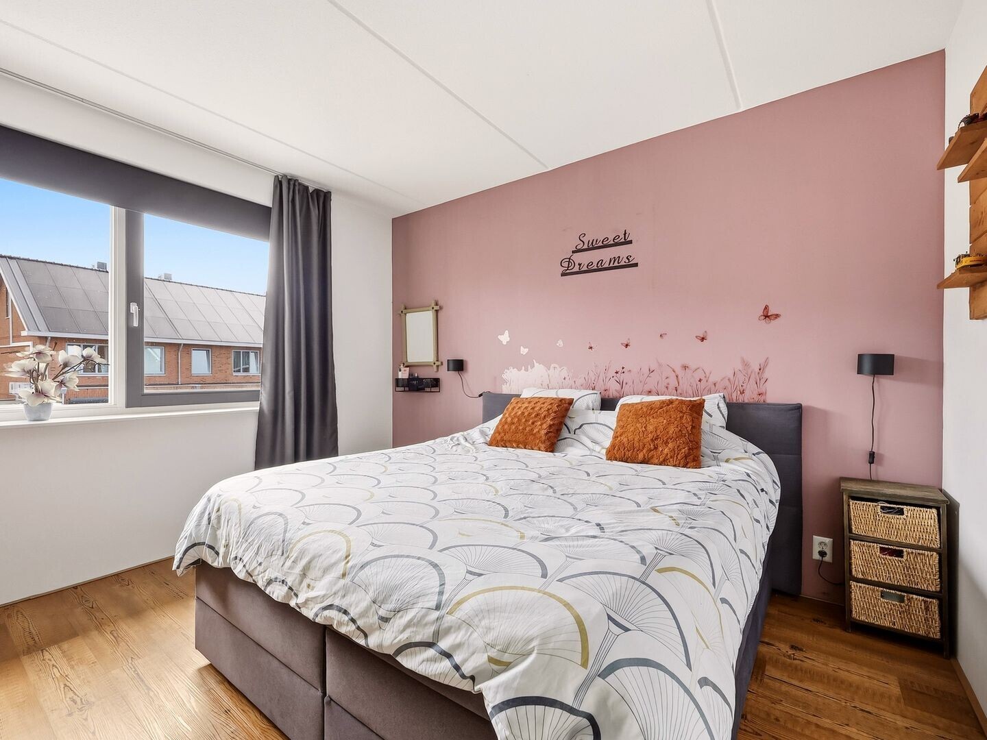 Tussenwoning te koop: Zwanenbloem 10, Brummen