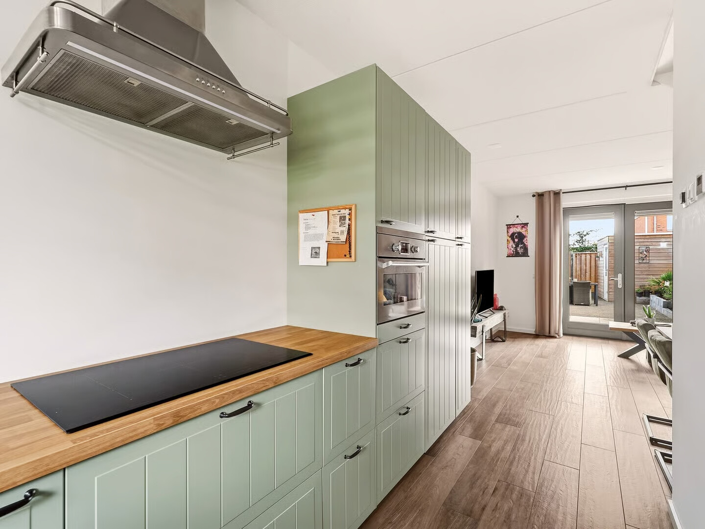 Tussenwoning te koop: Zwanenbloem 10, Brummen