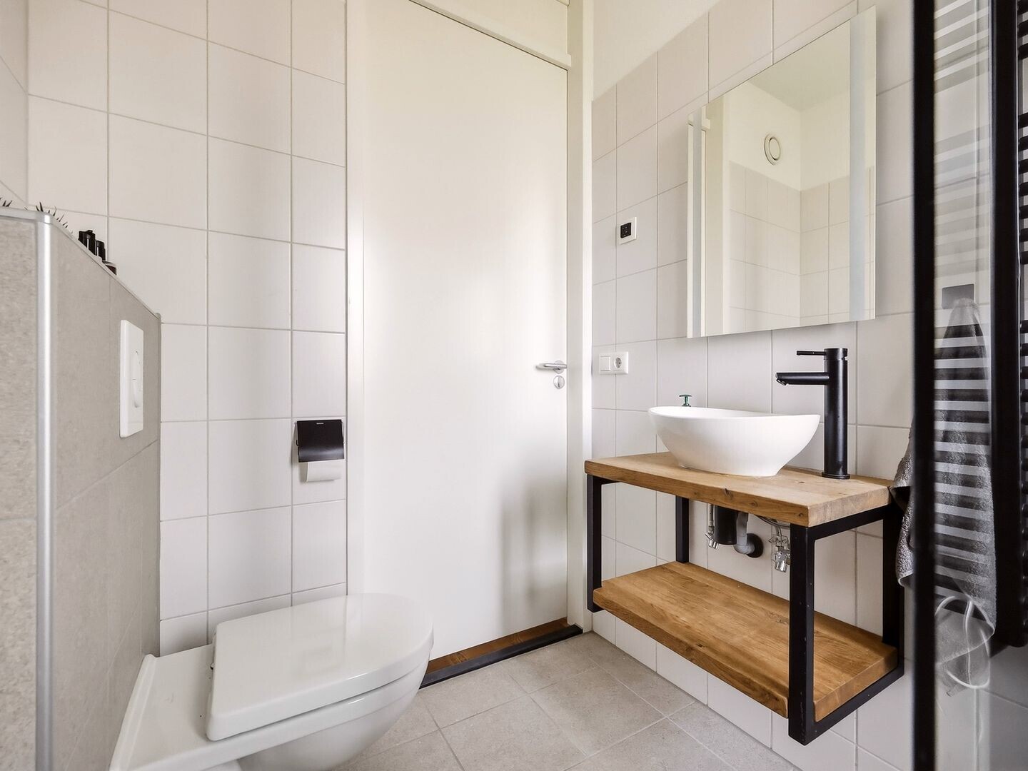 Tussenwoning te koop: Zwanenbloem 10, Brummen