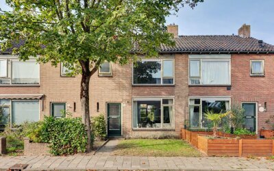 Kampweg 75