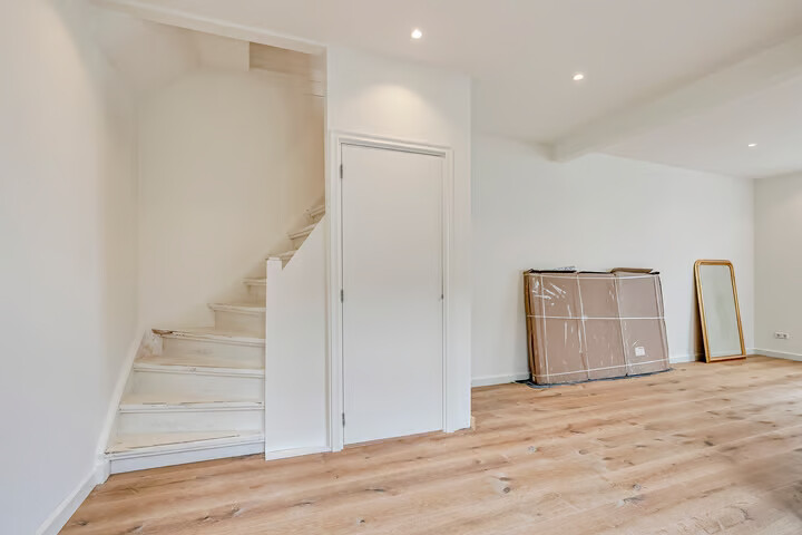 Twee-onder-één-kap te koop: Arnhemsestraat 107, Leuvenheim