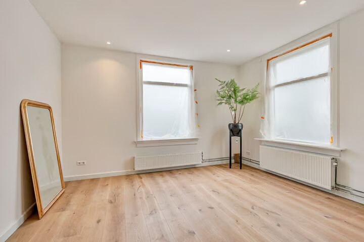 Twee-onder-één-kap te koop: Arnhemsestraat 107, Leuvenheim