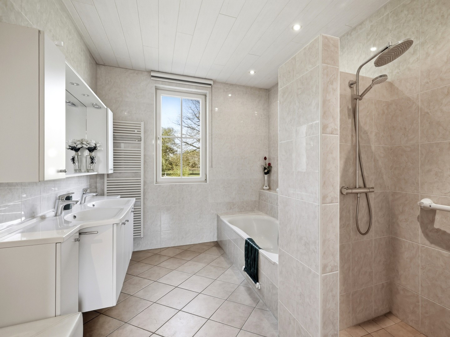 Vrijstaande woning te koop: Haarweg 3, Tonden