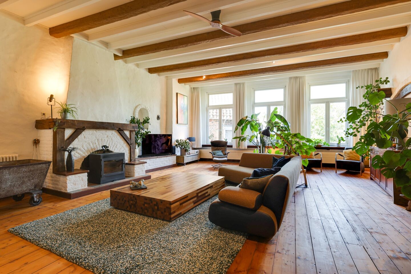 Tussenwoning te koop: Philippus Gastelaarsstraat 3, Doesburg