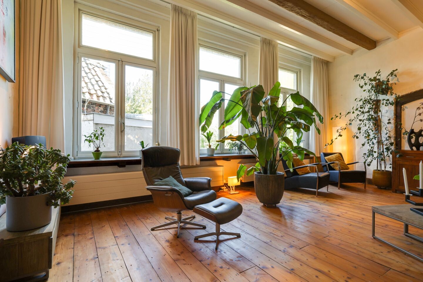 Tussenwoning te koop: Philippus Gastelaarsstraat 3, Doesburg