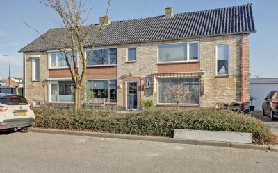 Goudenregenstraat 25