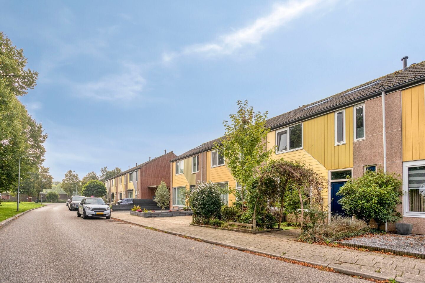 Tussenwoning te koop: Magnolialaan 42, Doesburg