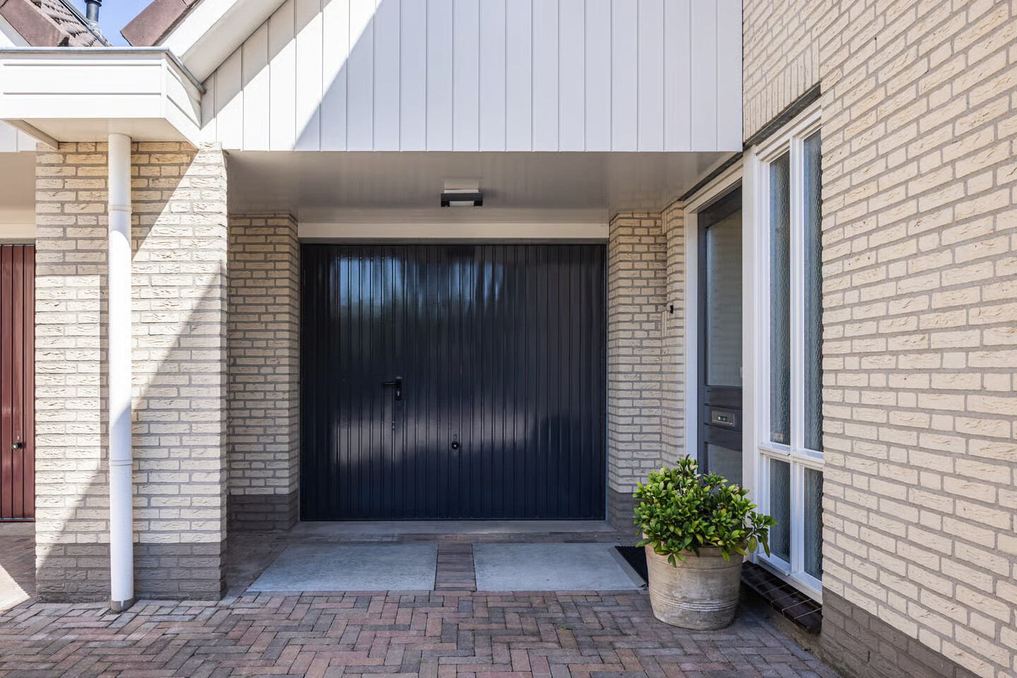 Twee-onder-één-kap te koop: De Breide 6, Doesburg