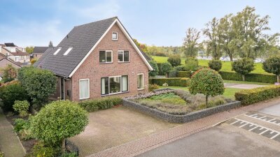 Kerkstraat 83