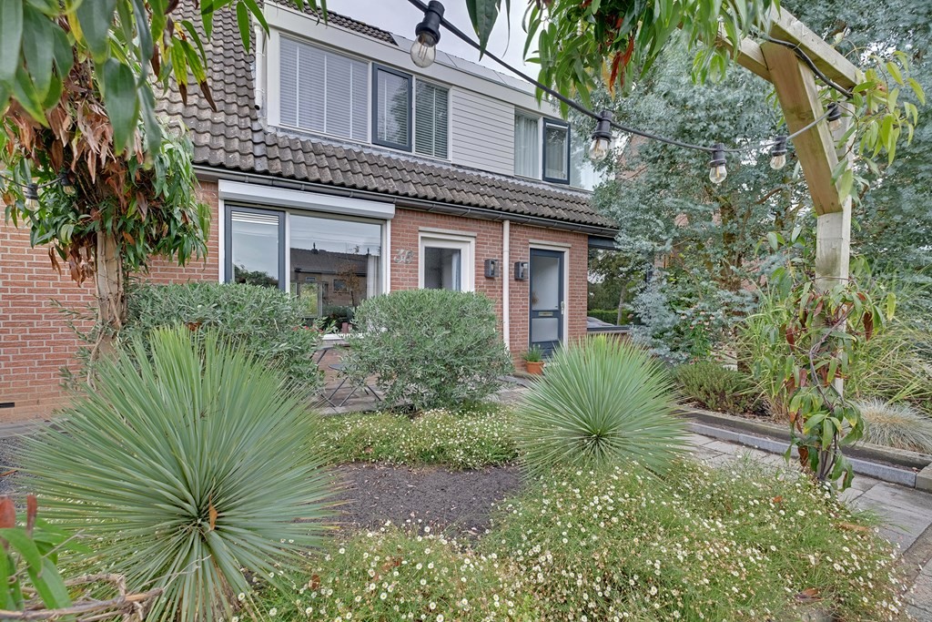 Tussenwoning te koop: Klaverweide 38, Giesbeek