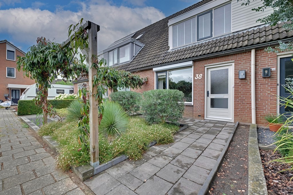 Tussenwoning te koop: Klaverweide 38, Giesbeek