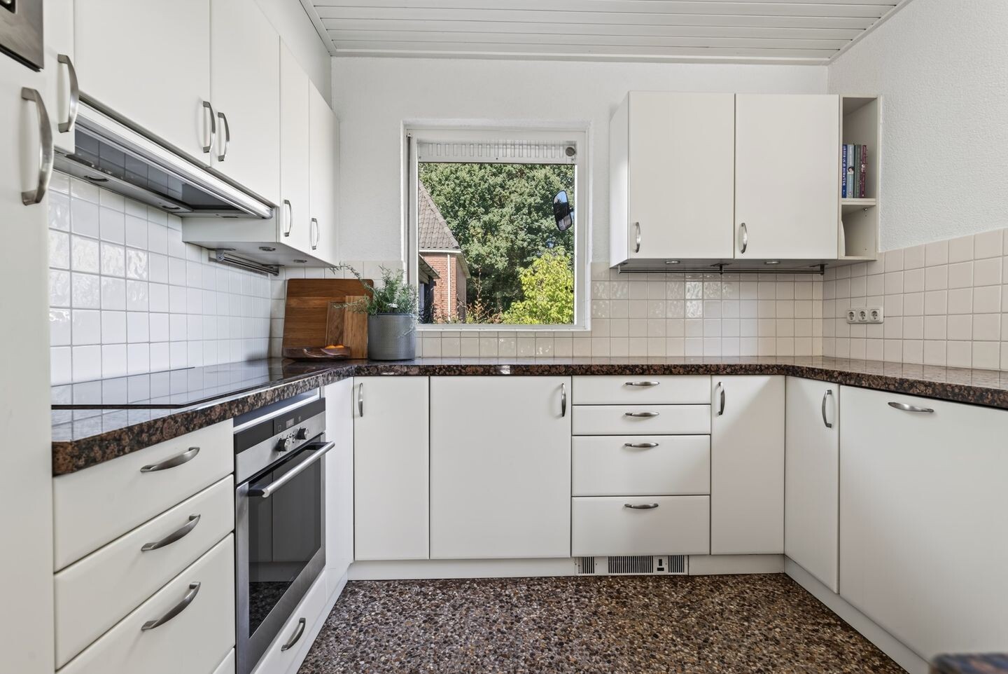 Twee-onder-één-kap te koop: Groenestraat 4, Lathum