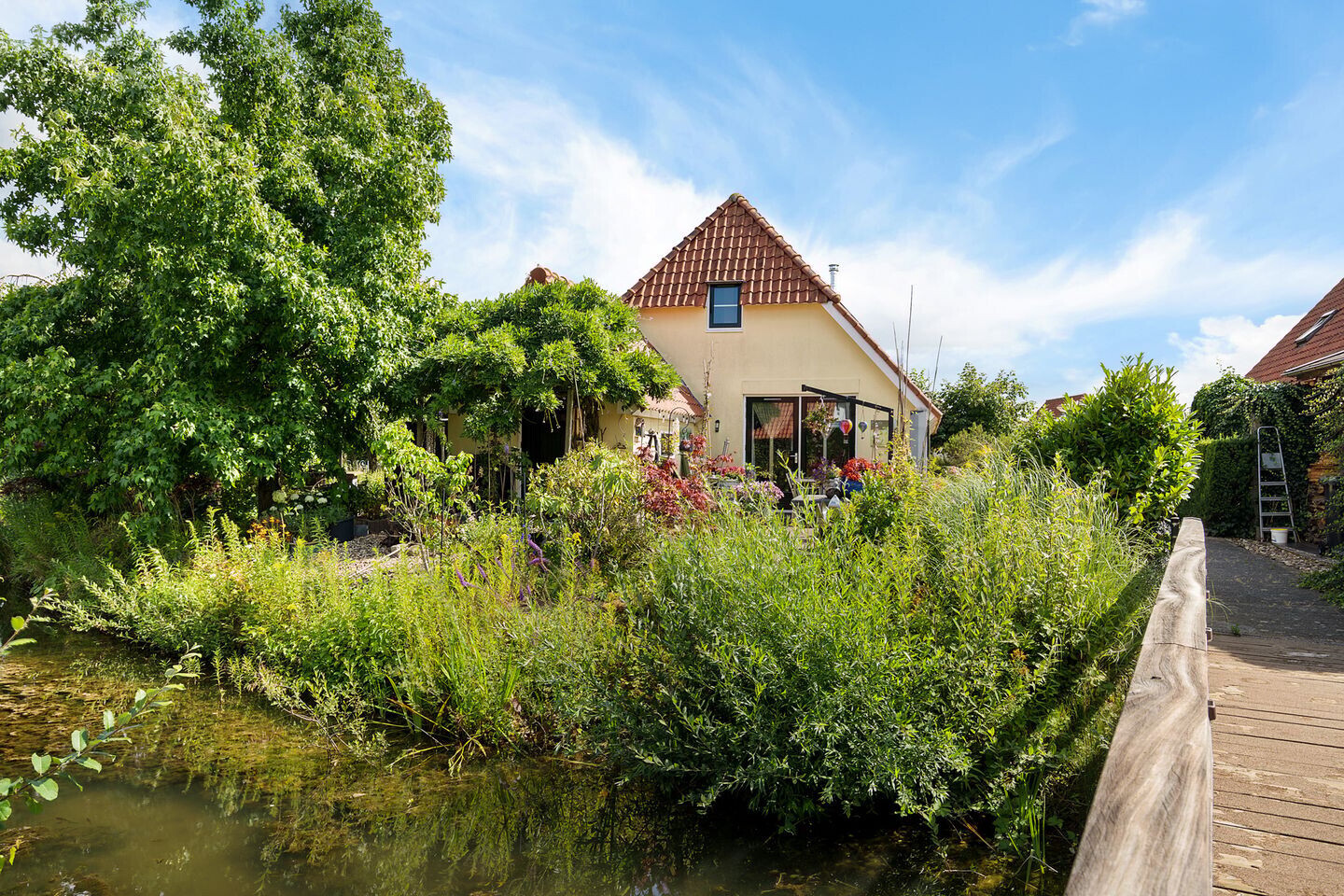 Vrijstaande woning te koop: Meerkoet 48, Lathum
