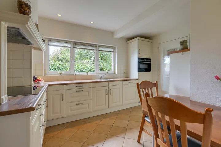 Vrijstaande woning te koop: Arnhemsestraatweg 177, Rheden