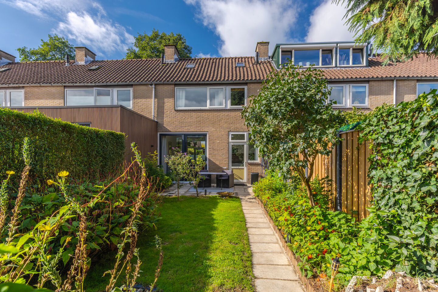 Tussenwoning te koop: Haverweg 17, Rheden