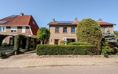 Massenweg 102