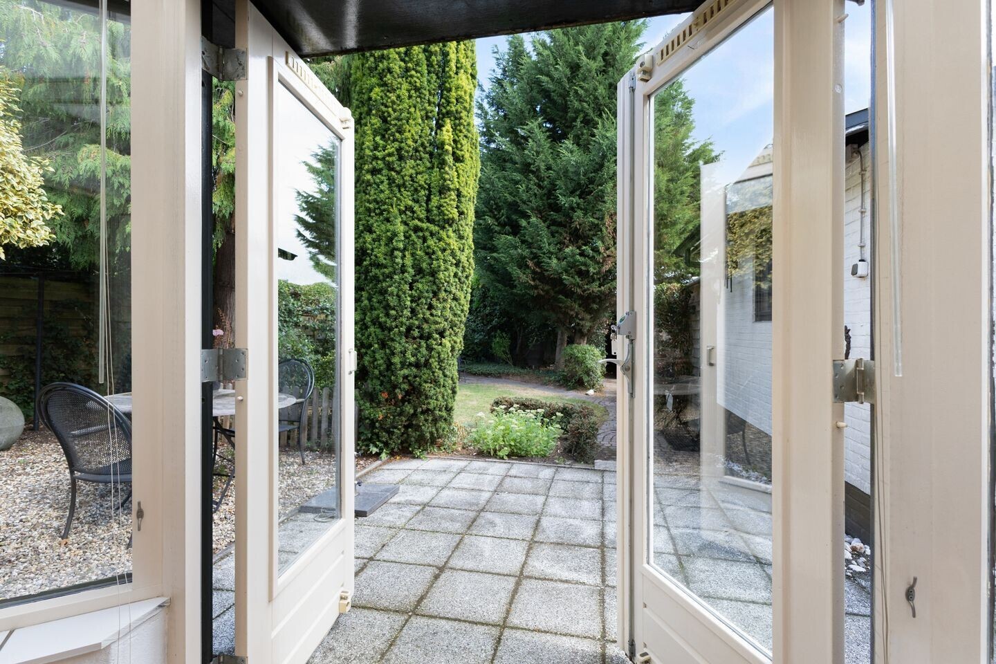 Twee-onder-één-kap te koop: Apollostraat 7, Rheden
