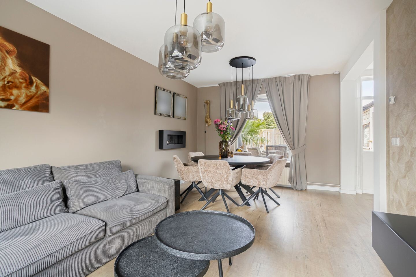 Tussenwoning te koop: Pinksterbloemstraat 12, Rheden