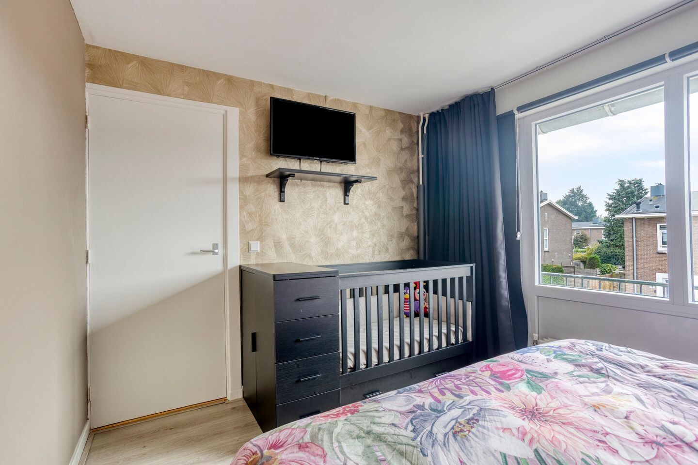 Tussenwoning te koop: Pinksterbloemstraat 12, Rheden