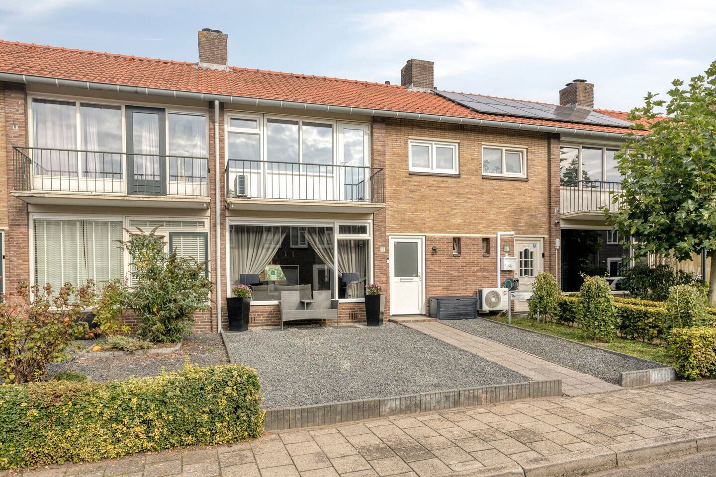 Tussenwoning te koop: Pinksterbloemstraat 12, Rheden
