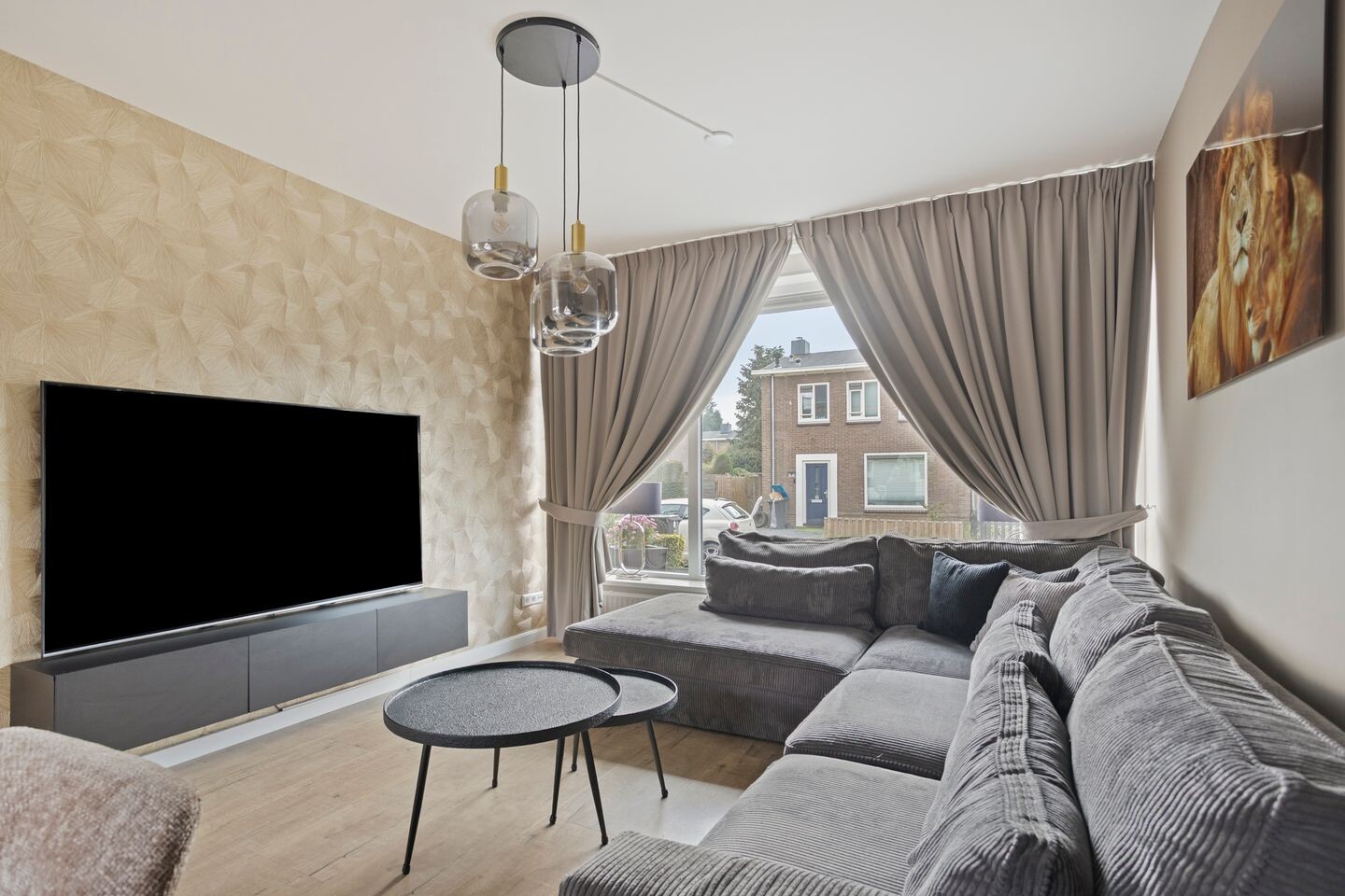 Tussenwoning te koop: Pinksterbloemstraat 12, Rheden