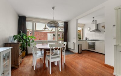 Margrietstraat 16