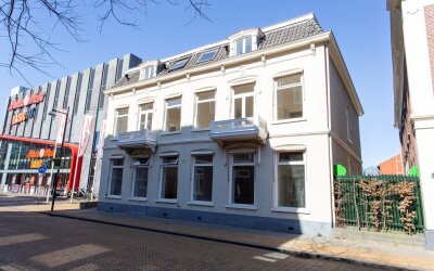 Burgemeester van Nispenstraat 14-D