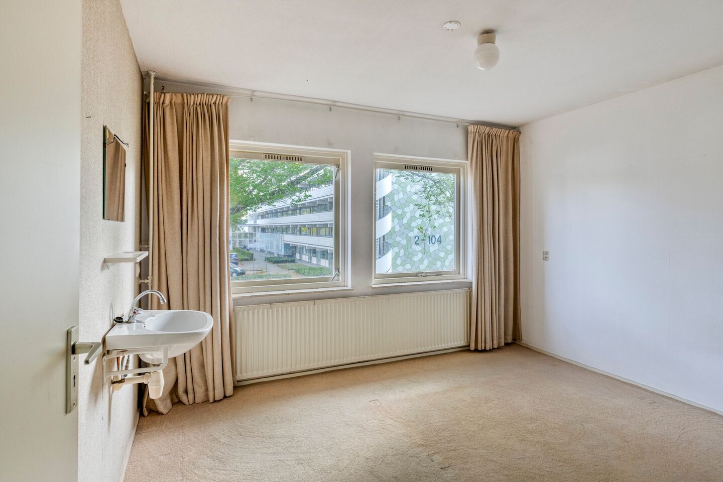 Hoekwoning te koop: Caenstraat 1, Doetinchem