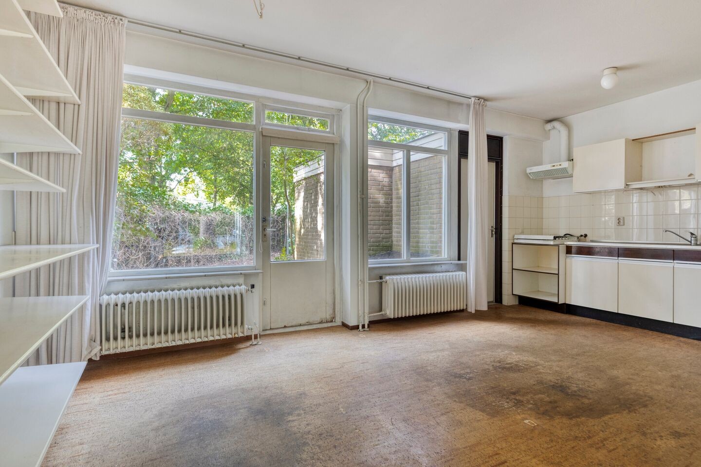 Hoekwoning te koop: Caenstraat 1, Doetinchem