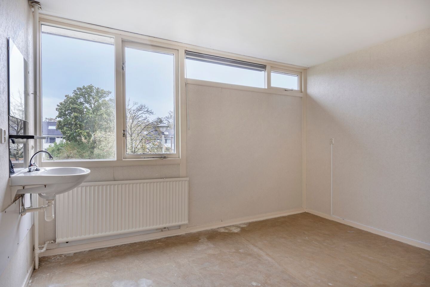 Tussenwoning te koop: van Leeuwenhoeklaan 15, Doetinchem