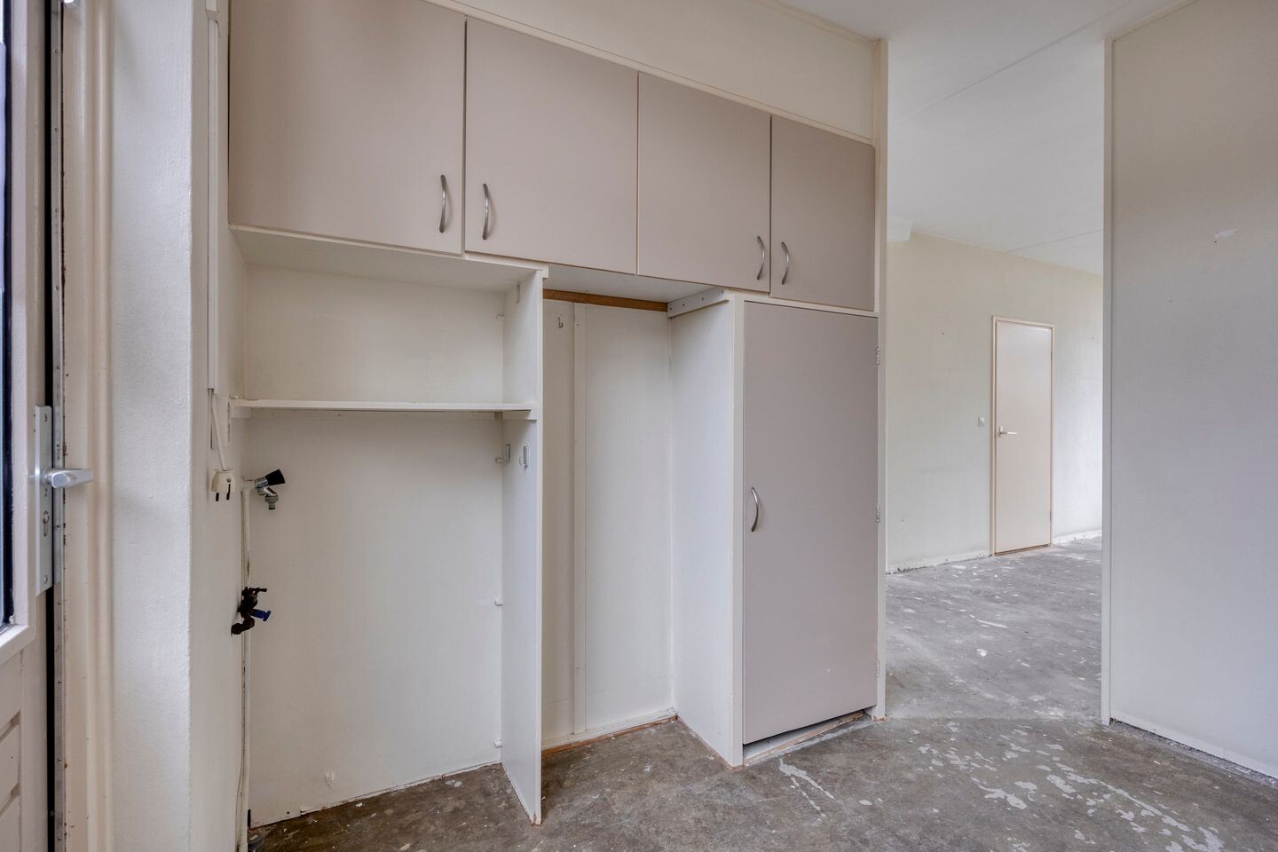 Tussenwoning te koop: van Leeuwenhoeklaan 15, Doetinchem