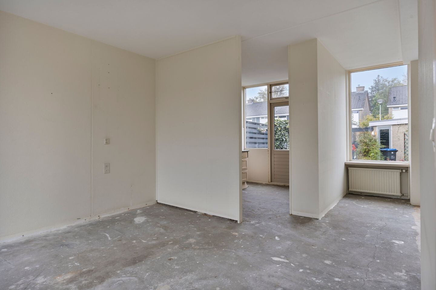 Tussenwoning te koop: van Leeuwenhoeklaan 15, Doetinchem