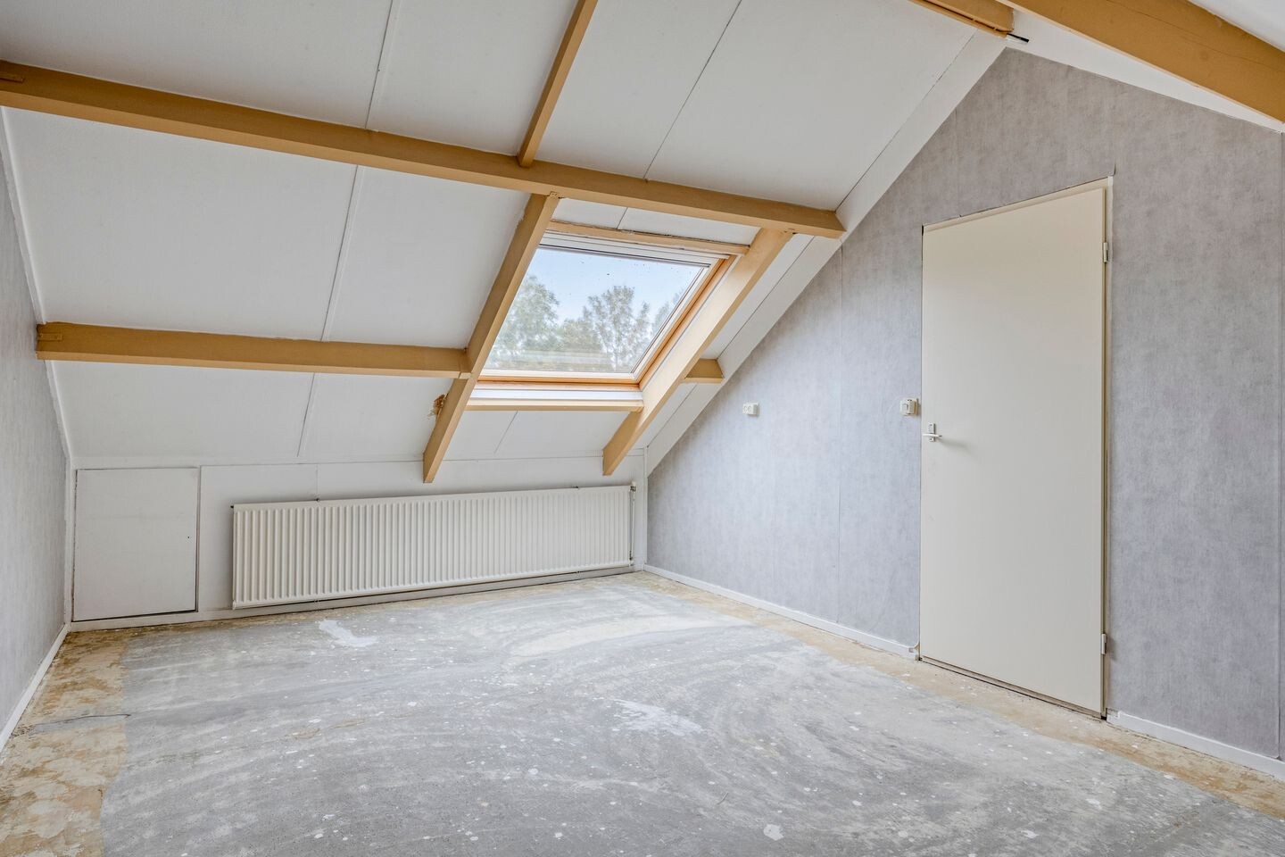 Tussenwoning te koop: van Leeuwenhoeklaan 15, Doetinchem