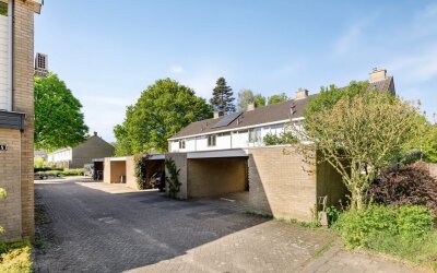 van Leeuwenhoeklaan 38