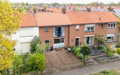van Limburg. 73