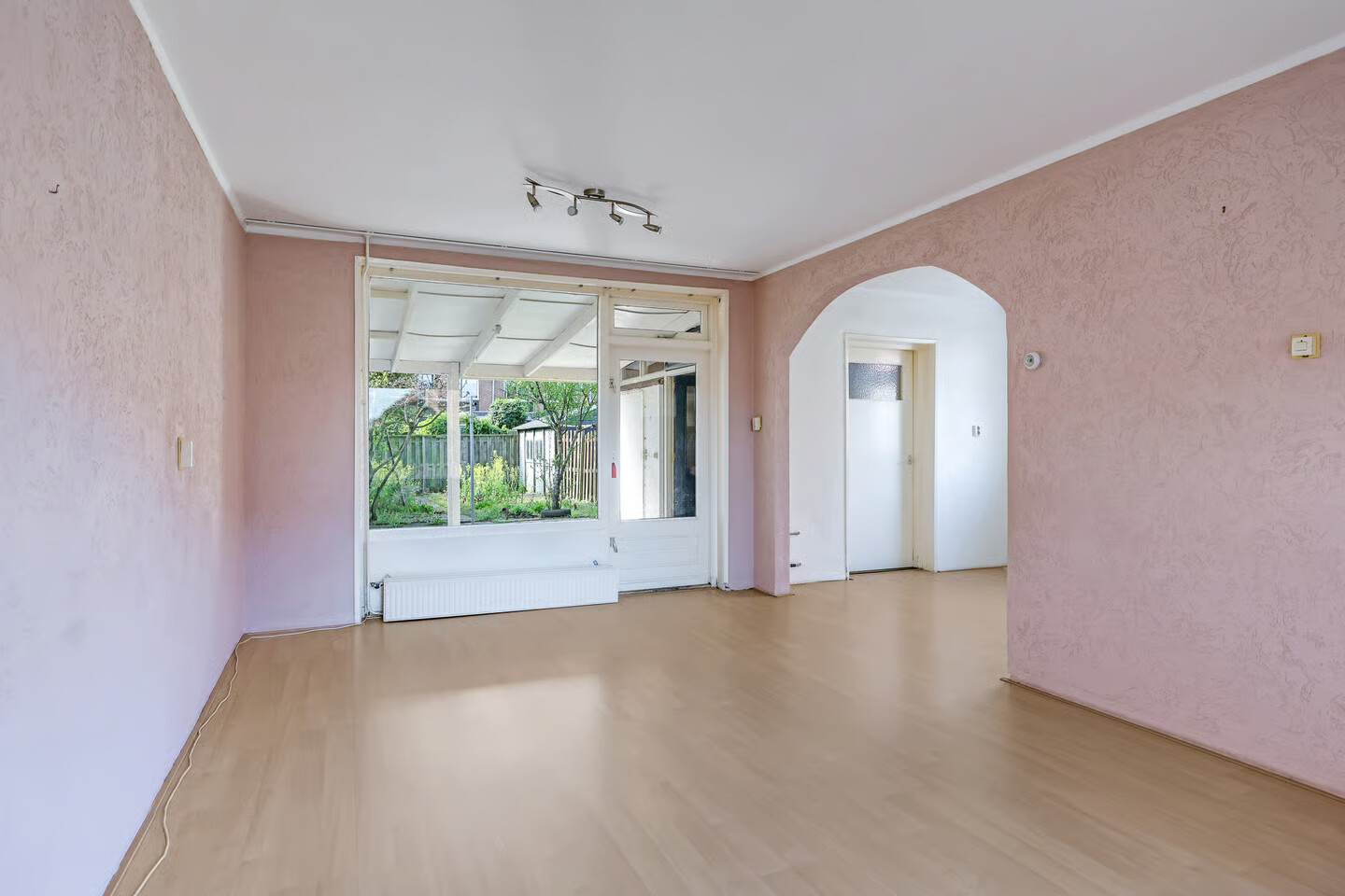 Hoekwoning te koop: van Limburg Stirumlaan 78, Doetinchem