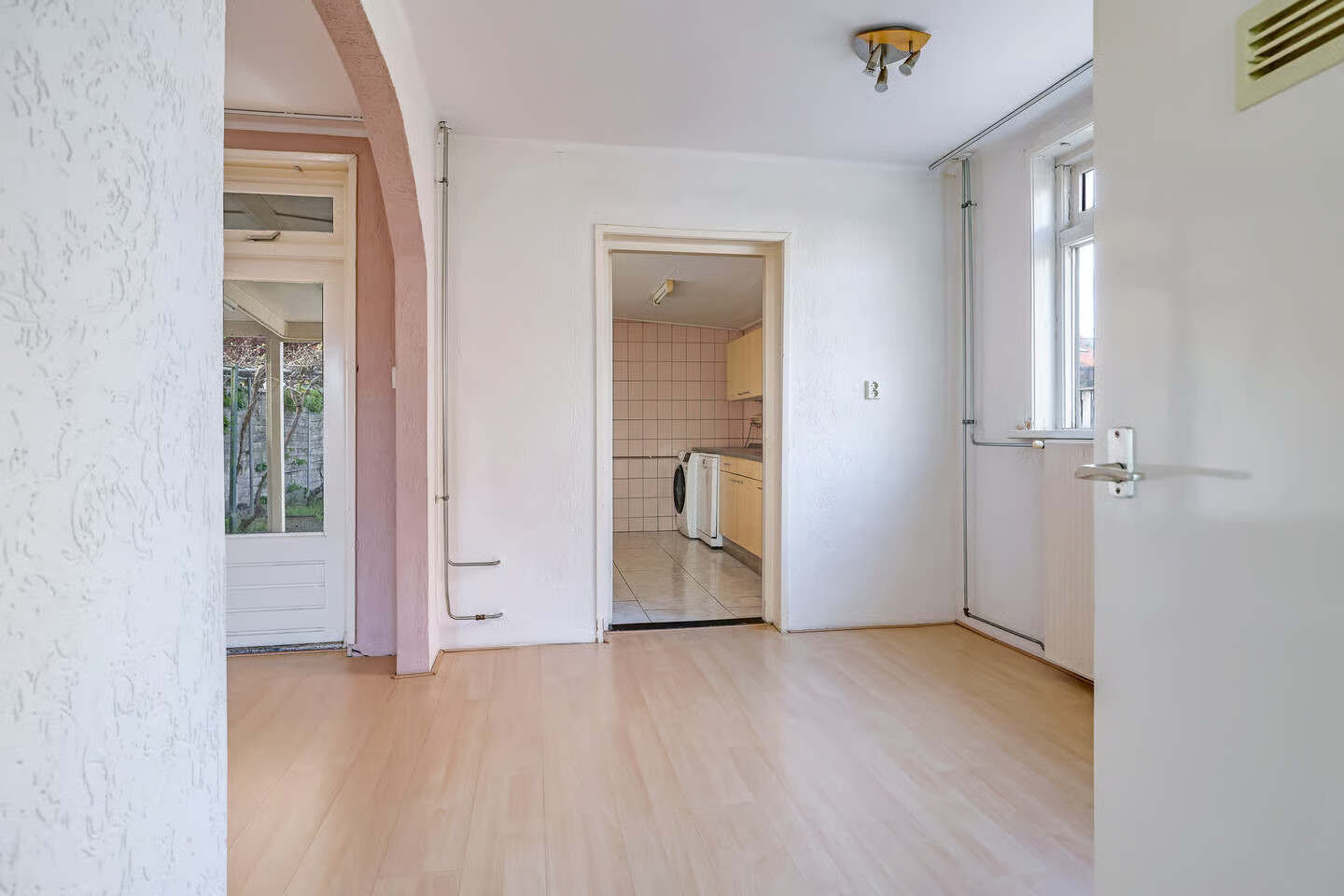 Hoekwoning te koop: van Limburg Stirumlaan 78, Doetinchem