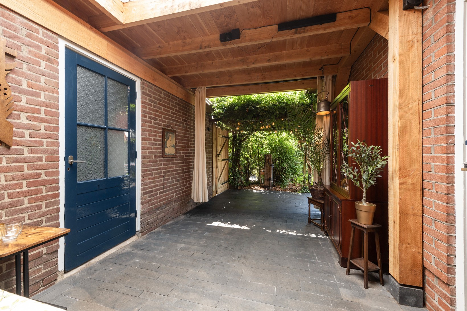 Twee-onder-één-kap te koop: Holterweg 161, Doetinchem