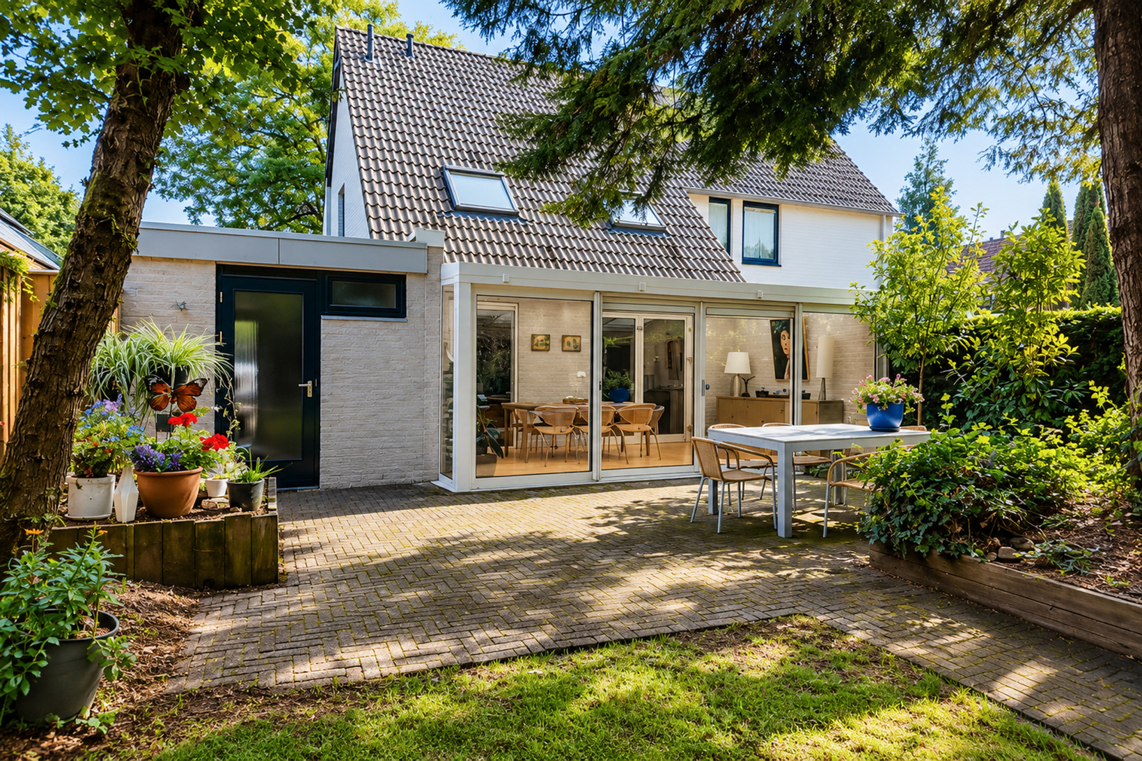 Twee-onder-één-kap te koop: Wildenborch 208, Doetinchem