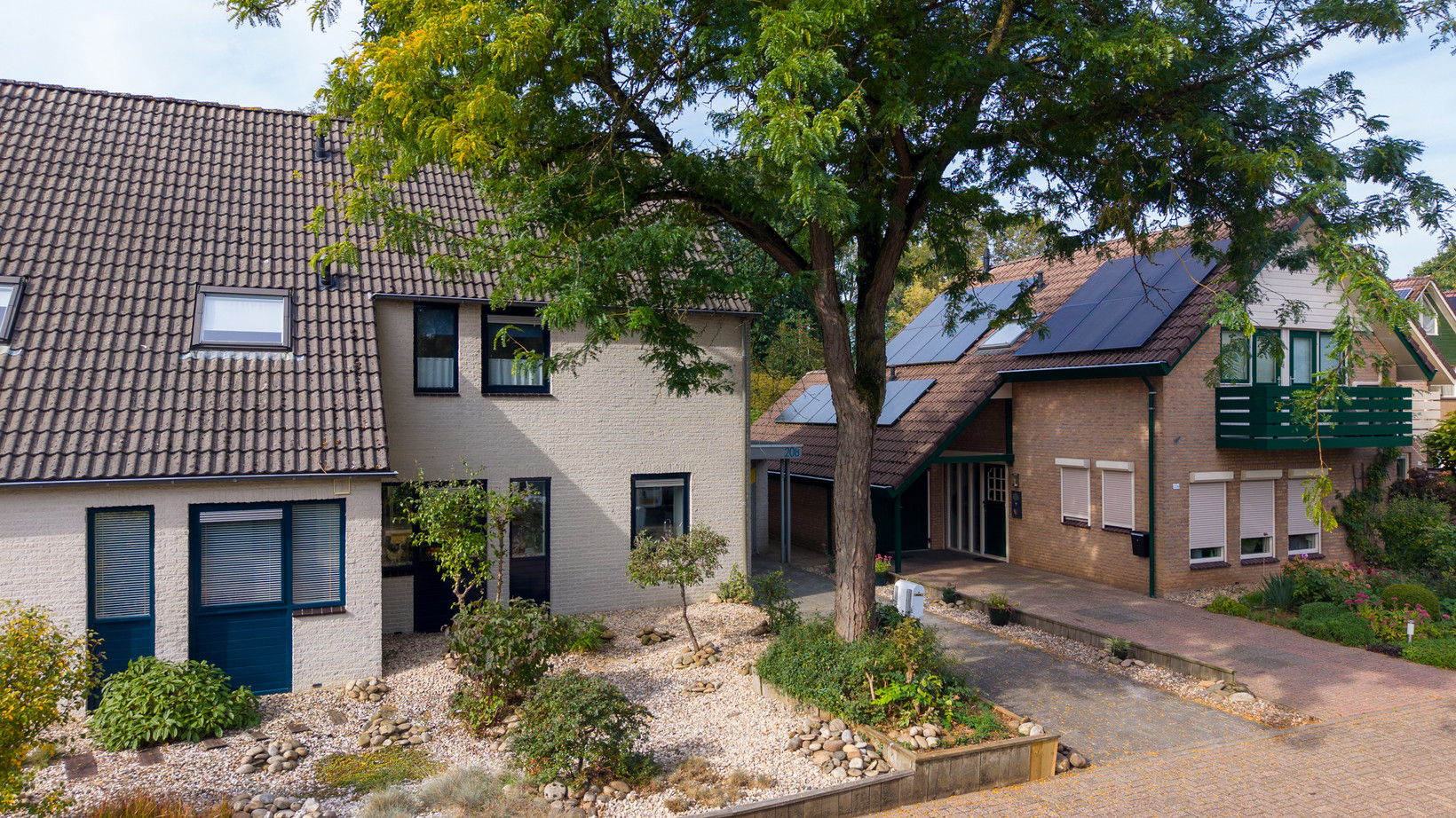 Twee-onder-één-kap te koop: Wildenborch 208, Doetinchem
