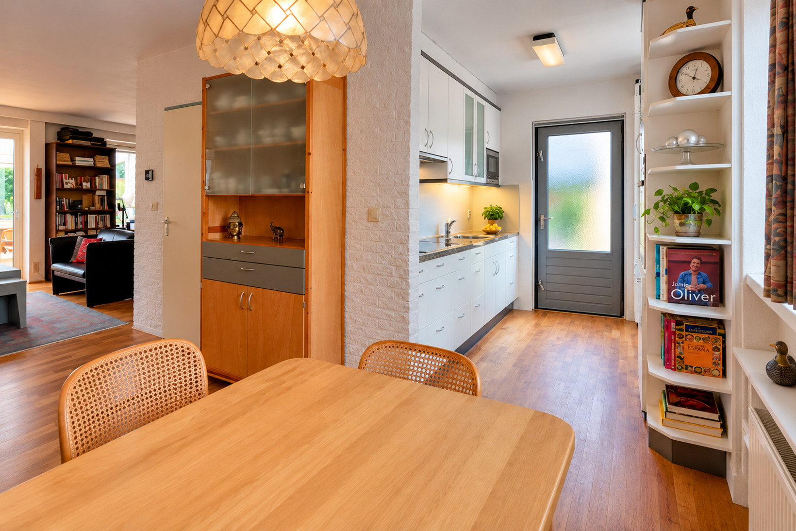 Twee-onder-één-kap te koop: Wildenborch 208, Doetinchem